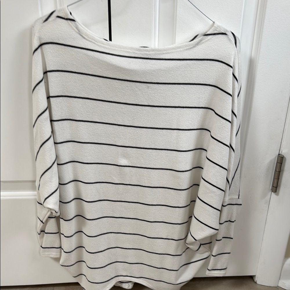 Striped White and Black Long Sleeve Top